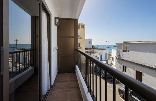 Home2Book Serene Stay in Coastal Tarajalejo - Photo 21