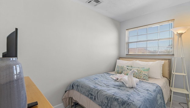 21591 Waterfront Duplex With Pool And Spa 2 Bedroom Condo - Foto 3, Habitación