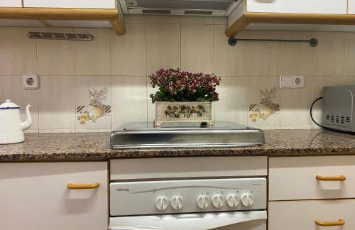 TarracoHomes, TH156 Casa Roser Familiar y con Piscina Compartida - Photo 28