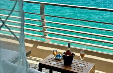 Casa Sud Menton Studio Front de Mer Vue Mer Panoramique Terrasse Parking - Foto 18