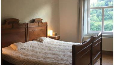 Elegante Ferienwohnung mit Kaminofen im Thüringer Wald - Foto 2