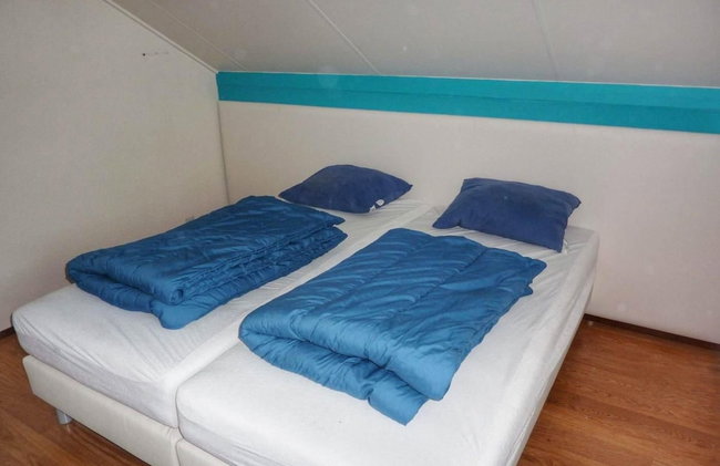 Nice Holiday Home Near Beach - Photo 5