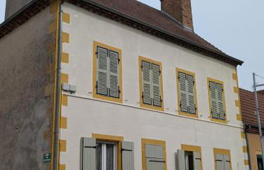 PETIT MAS COSY DU BORD DE LOIRE a 15 MM DU PARC LE PAL - Foto 2