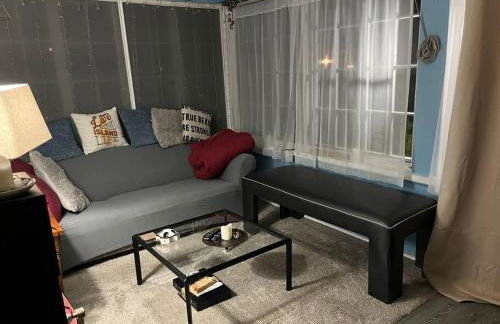 515Escape - Near downtown, private backyard, firepit, bbq, fun! - Foto 36