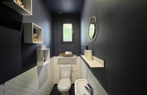 Maison avec piscine, sauna, spa - Photo 18