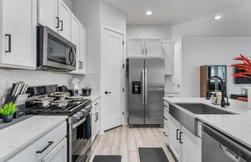 Mega Sized Luxury - Up to 24 Ppl - Downtown Access - Foto 34