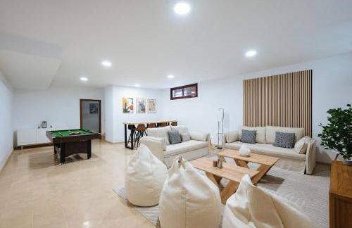 Luxury villa in Sevilla - Pool, Terrace & GameRoom - Photo 7