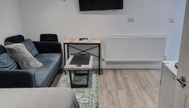 Modern self contain studio Own Private Access - Foto 5