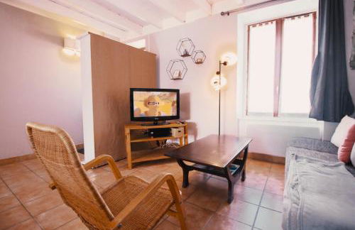 Maison de pêcheur à 50m de la mer & 10min ferry, 3 chambres, 7 personnes, intendance Luxury Host - Photo 9