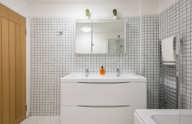 The Love Walk Apartments - Foto 35