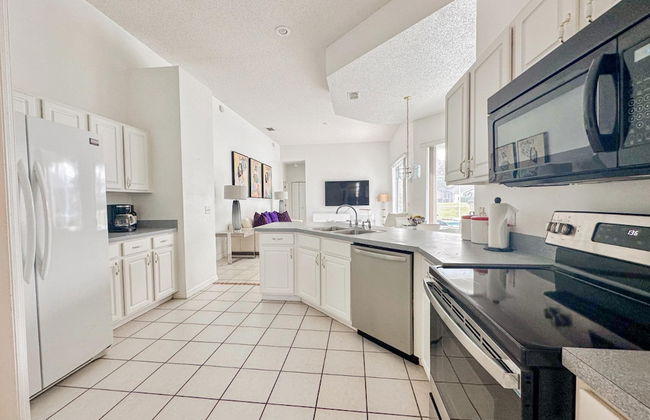 Grand Luxury Deluxe 4BR Pool Home Near Disney - Foto 4