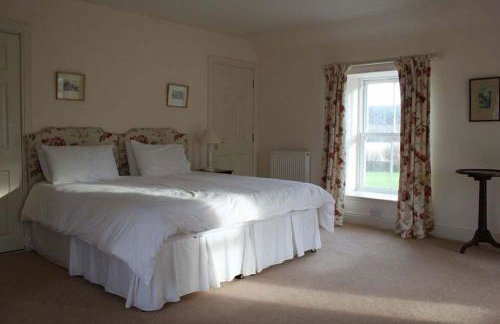 Garbity Farmhouse - beautiful 6-bedroom Farmhouse with open fires - Foto 9