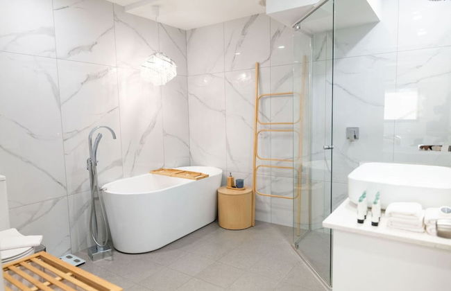 Rosewood Rustic Refuge Pool Outdoor Dining Backyard - Foto 65