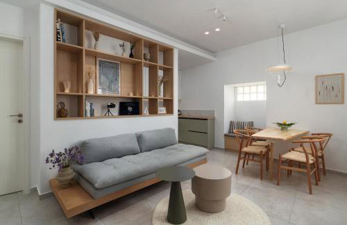 M Home - Photo 12