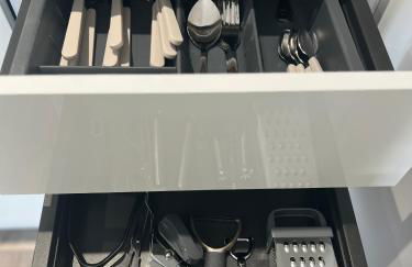 Tropical Suite - 2 Bed 2 Bath City Centre Netflix Games - Exclusive Weekly and Monthly DEALS - Raozee Homes - Foto 39