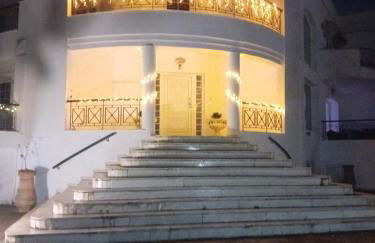 Villa Stef Lux - Πολυτελής Βίλα 8 - 10 ατόμων με Εσωτερική Πισίνα περιοχή Αεροδρομίου - Περαίας Θεσσαλονίκη - Photo 11