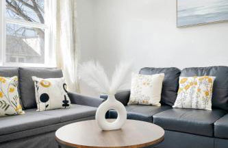 Family Villa Close to NYC Attractions and Airport - Foto 35