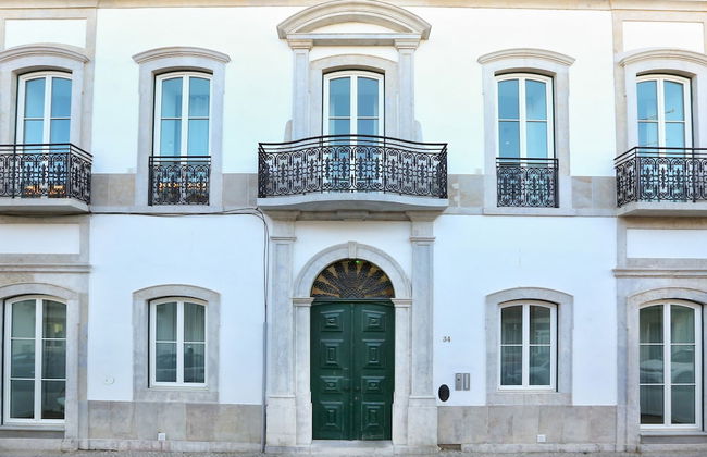 Beach Waves Apartment - Photo 19