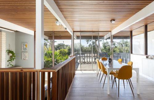 Mid-Century Masterpiece Tree house, Pool & Spa - Foto 4