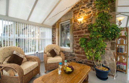 Cottage - Sleeps 5 - Hot Tub - Garden - Parking - Foto 14