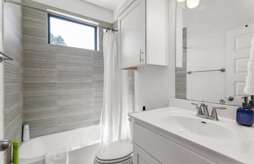 Stunning 3BR Home in Desirable Austin Location - Foto 41