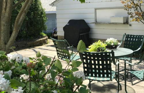 Beautiful Luxury Suite A & B of Shorewood Home - Foto 45