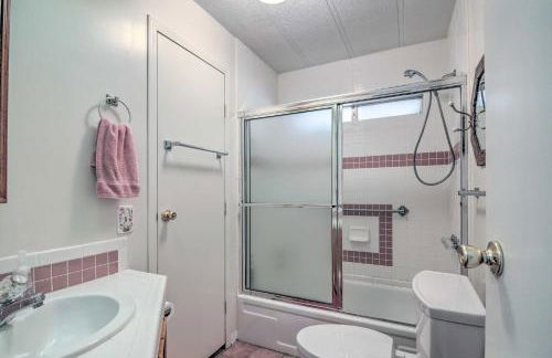 Hatch Retreat with Deck, Grill and Creek Access! - Photo 25