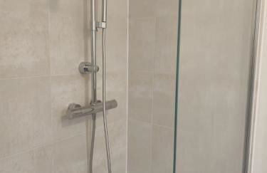 Studio calme et paisible, climatisé avec terrasse au dernier étage, 100m du tramway et 20 min de la promenade des anglais - Foto 29