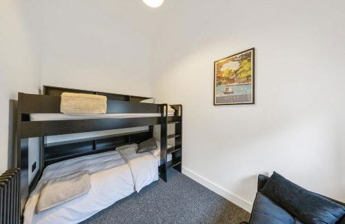 Elevated Escape - Hot tub, sauna, rooftop terrace - Foto 23