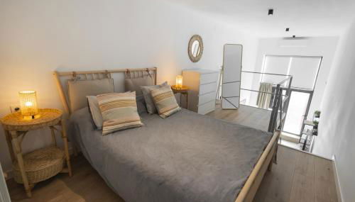 RentalSevilla Alejo Fernández II - Foto 4, wardrobe