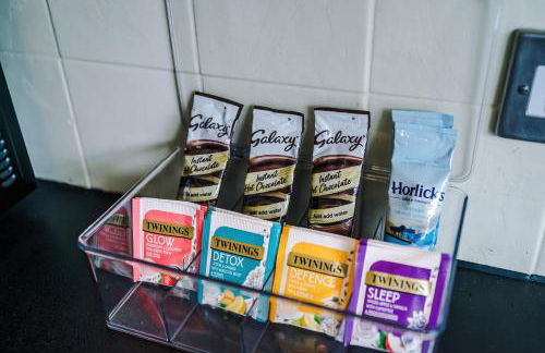 3 BR Property in Prestwich 15 mins from Manchester City Centre Garden Free parking Superfast WIFI Netflix - Foto 38