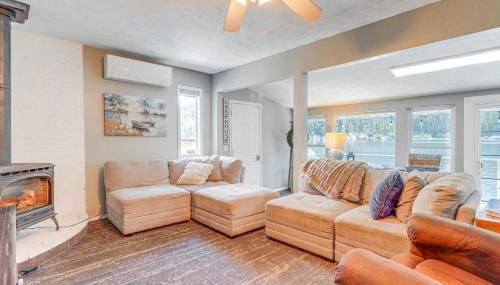 Private Hot Tub Deer Lake Home with Dock Access! - Foto 5