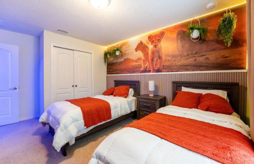 Luxury 8BR Villa with Pool, Spa, Theater & Game Room near Disney - Foto 42