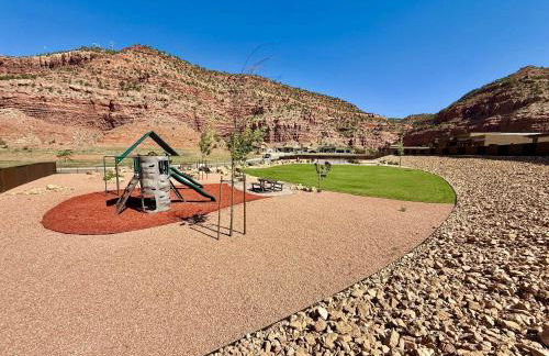 Luxury 3BR in Upscale Neighborhood Pet Friendly - Foto 47