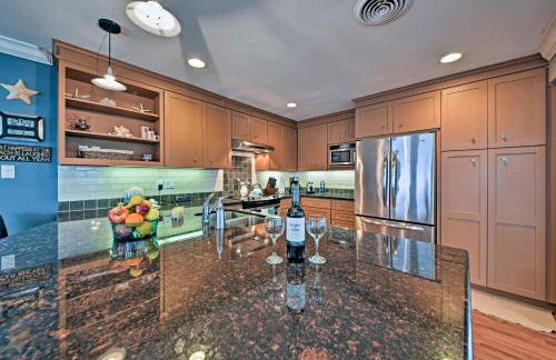 Colorful Beachside Oasis! Galveston Family Home - Foto 13