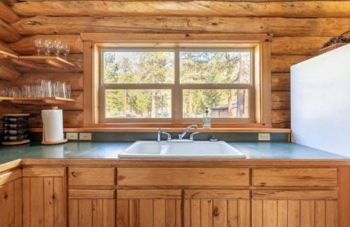 Peaceful Waterfront Log Cabin near Crater Lake National Forest, Oregon - Foto 60