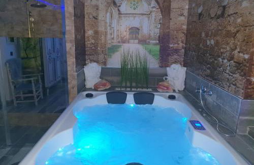 LA VEGUILLA DELUXE JACUZZi - Photo 21