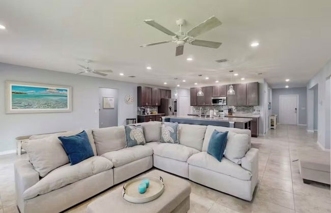 Coastal Haven Retreat - Photo 11