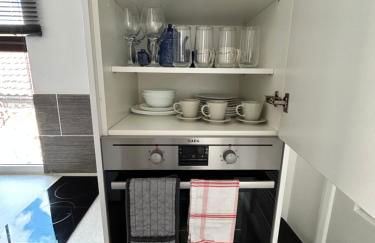 1st Floor Flat in Mews - Photo 14