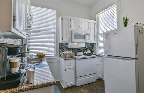 3 Unit Historic Charmer near Beach, Pier, Dining - Foto 22