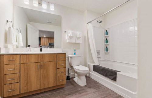 1BR Escape w Parking, Near Temple Sq & Delta Ctr - Foto 10