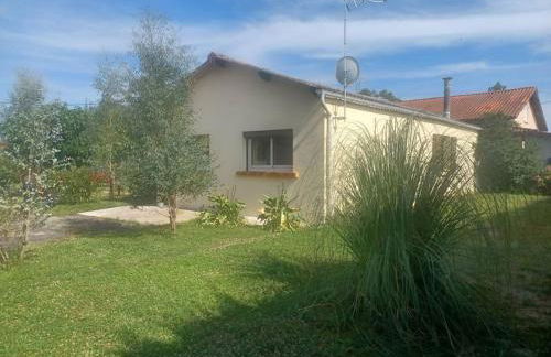 maison en ville au calme - Photo 1