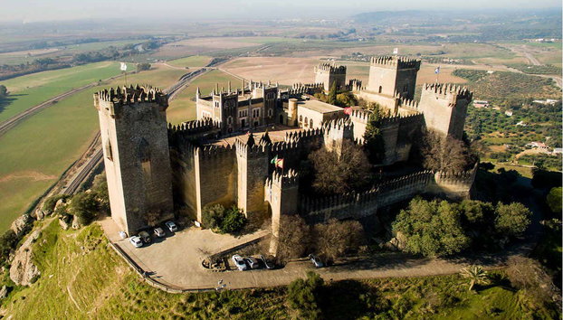 Ingresso do Castelo de Almodóvar del Río - Foto 4, Fortaleza medieval