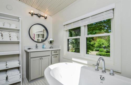 Saugatuck FH walk to town private hot tub - Foto 22