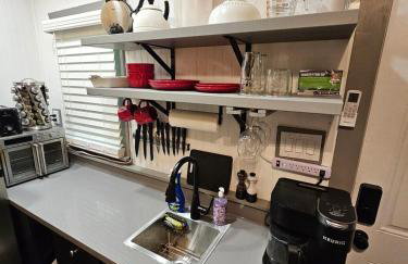 Cozy Tiny House off Mtn Loop Hwy on shared lot - Great for nerby hiking - Foto 19