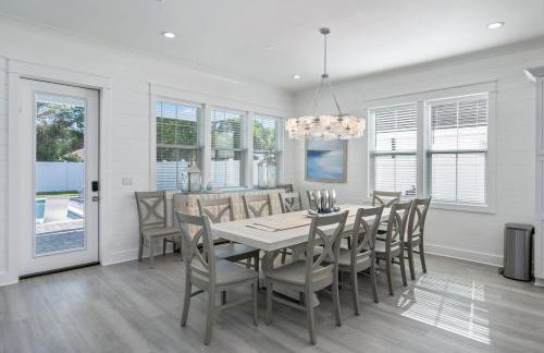 Seaspray - Pool - Sleeps 26 - Beach access! - Foto 43