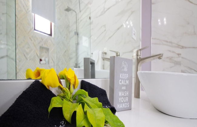 Villa 99 - 3 Bed w Private Pool - Photo 16