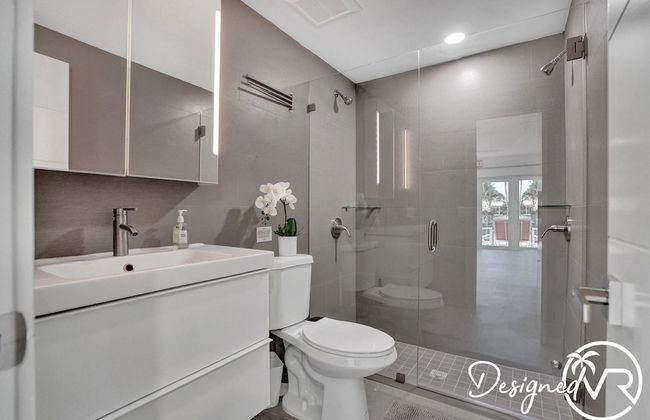 3-storey Home with Beautiful Lake View - Foto 17