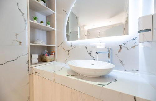 Eleni's Cozy Apartments Near Athens Airport By SEM - Foto 24