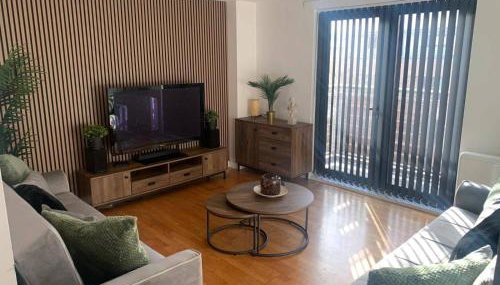 2 Bed Flat - Sleeps 6 - Parking - Wifi - Foto 1